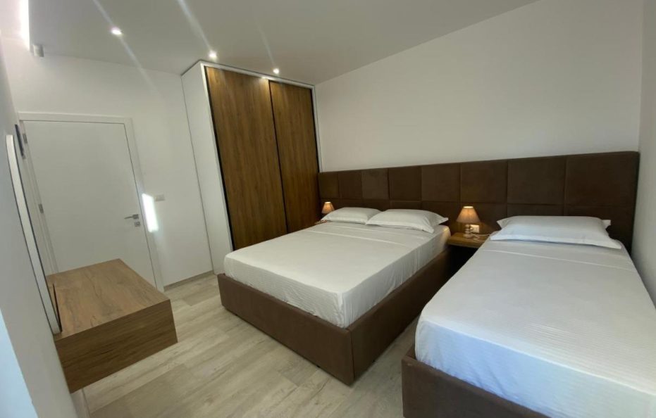 Accommodation for Six Guests