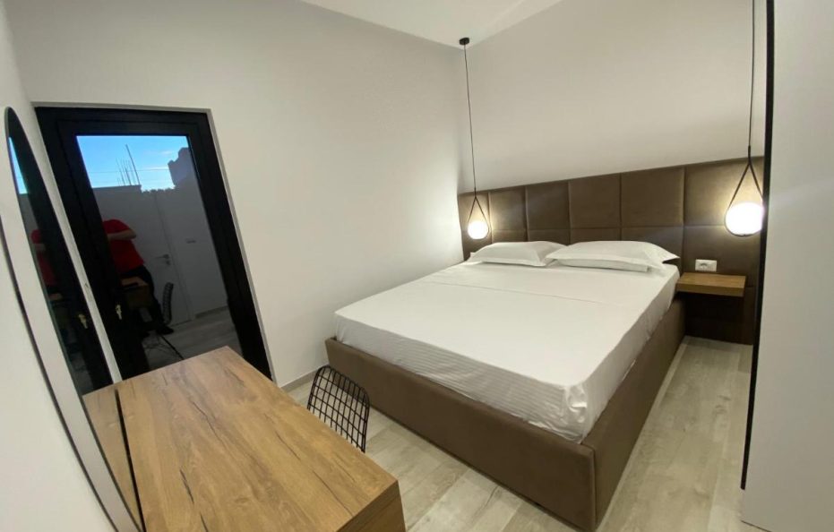 Accommodation for Six Guests