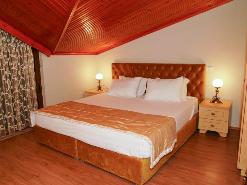 Double Room with Balcony and Sea View